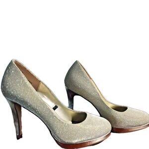 East‎ 5th Women's 4.5 inch Sparkly Gold Heels Dress Shoe size 9